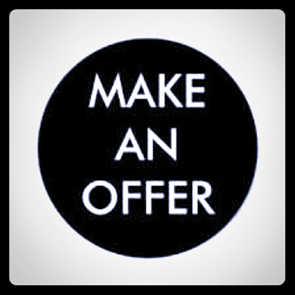 😀😀Reasonable Offers Considered!😀😀